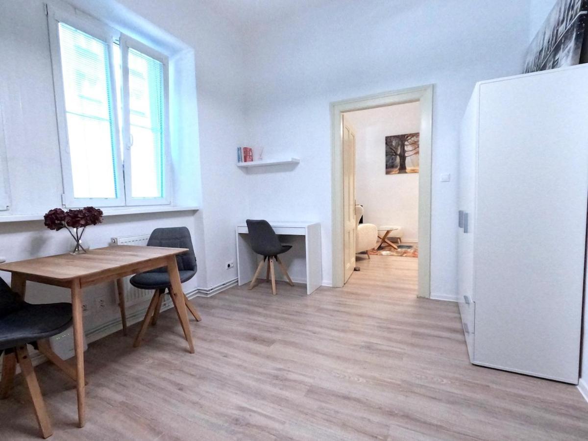 Lazaretska In Center, Great Location, Stylish, Near Eurovea Bratislava
